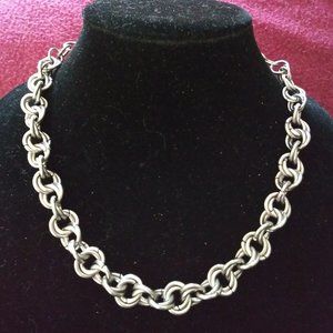 ***CLEARANCE*** - Criss Cross Rings Chainmail Necklace (Unisex)